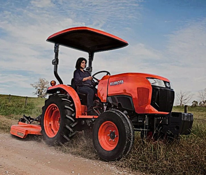 Kubota L2502F 2WD tractor package