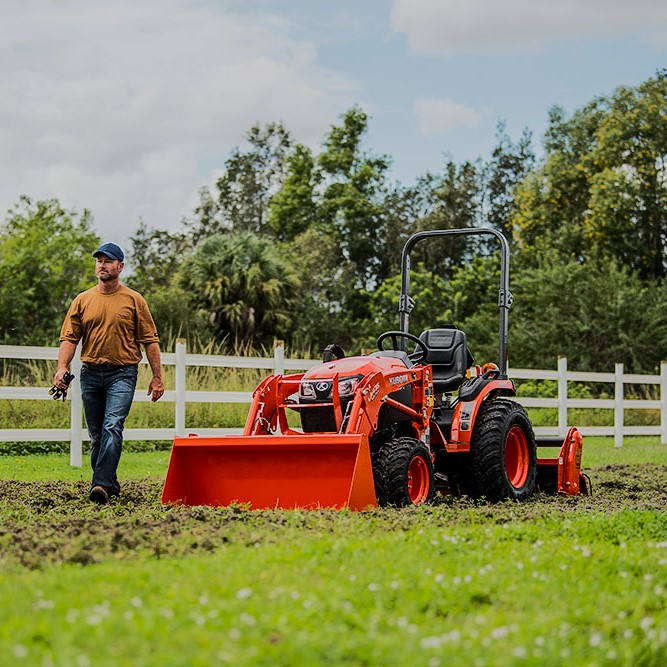 Kubota B2601 with Land Pride Tiller