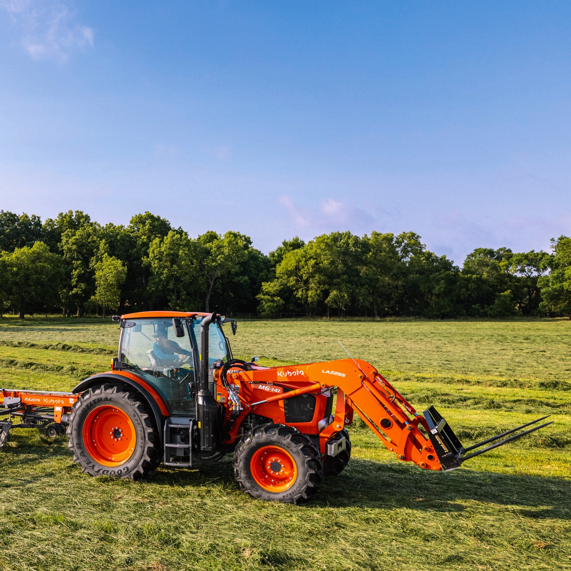 Kubota M6-141 Tractor and Loader